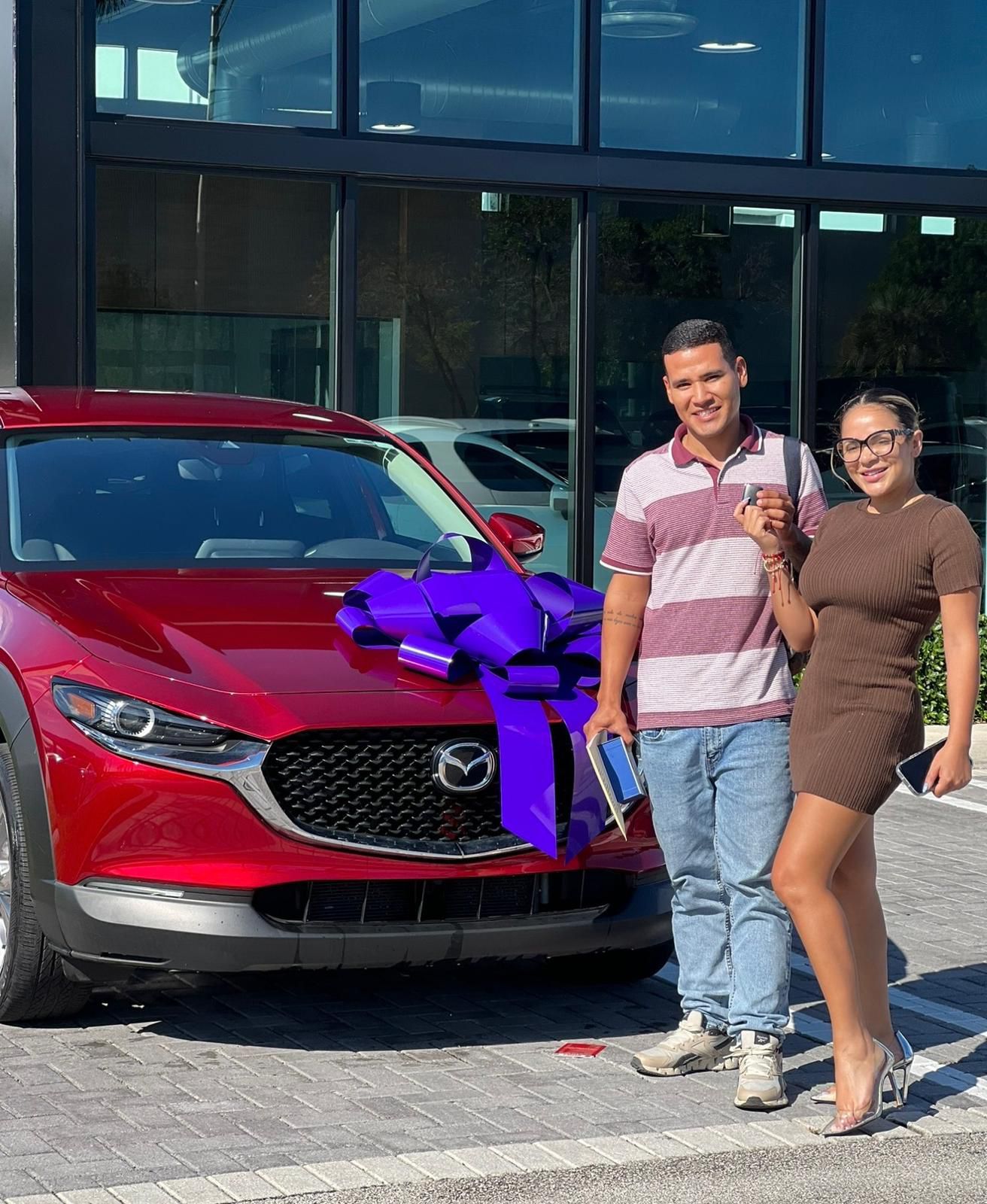 Entrega Mazda CX-30 rojo
